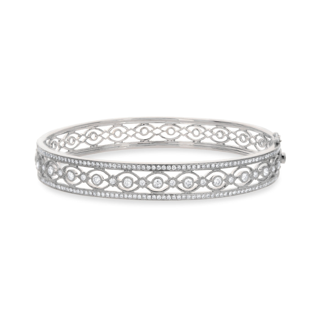 18KT white gold antique style bangle bracelet with 1.50ctw r...