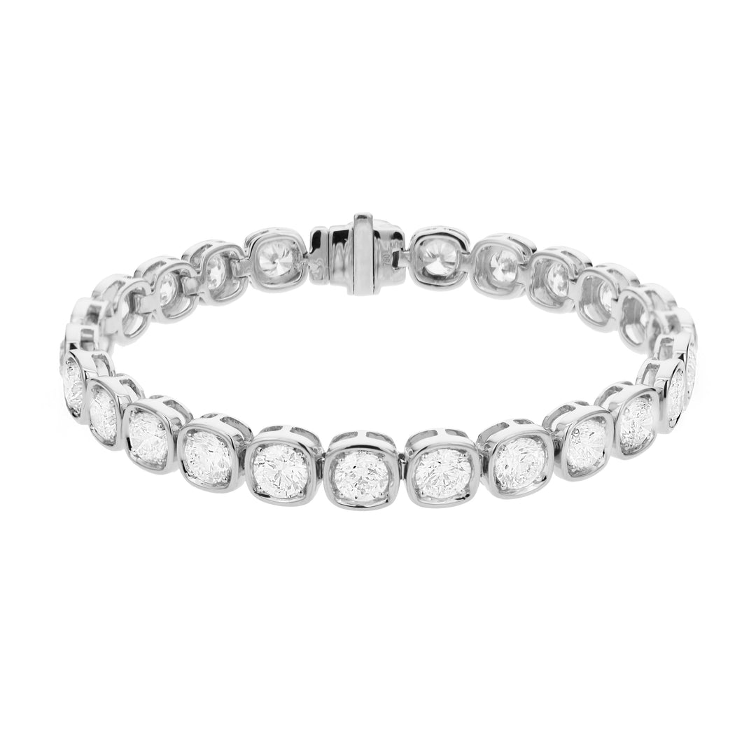18KT white gold tennis bracelet with 13.40ctw round diamonds...