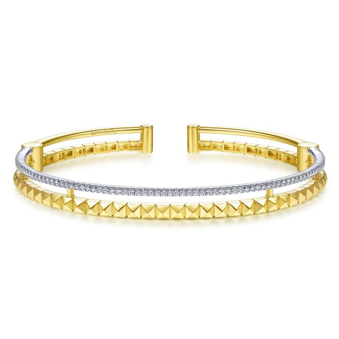 14KT yellow gold double hinged bangle with 0.44ctw round dia...