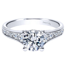 Load image into Gallery viewer, 18KT White Gold Engagement Ring
