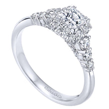 Load image into Gallery viewer, 14KT White Gold Engagement Ring
