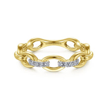 Load image into Gallery viewer, 14KT yellow gold band with 0.06ctw round diamonds, H/I-SI, s...
