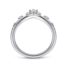 Load image into Gallery viewer, 14K White Gold Diamond Chevron Ring, 0.2ctw H/I-SI, ctw 0.21
