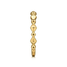 Load image into Gallery viewer, 14KT yellow gold geometric station band, ctw, -
