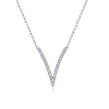 Load image into Gallery viewer, 14KT white gold necklace with 0.28ctw round diamond, H/I-SI,...
