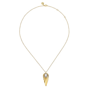 14KT yellow gold pear drop necklace with fluted pattern and ...