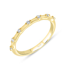 Load image into Gallery viewer, 18KT yellow gold space setting band with 0.11ctw round diamo...
