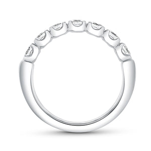 Platinum band with 0.56ctw oval diamonds, G/H-VS2/SI1 (7 qty...