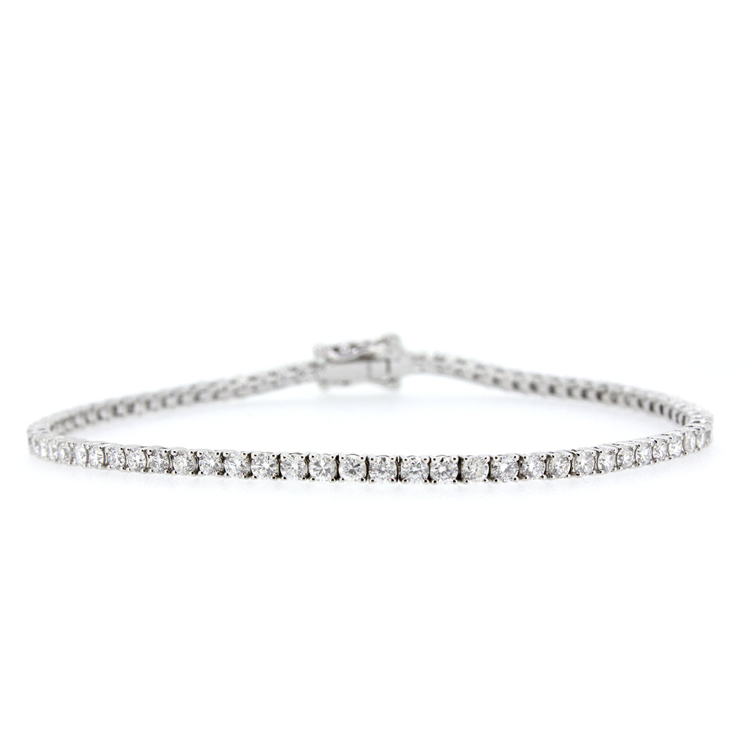 14KT white gold tennis bracelet with 2.51ctw round diamonds,...