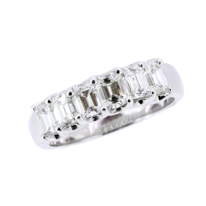 18KT white gold band with 1.47ctw emerald cut diamonds, I/J-...