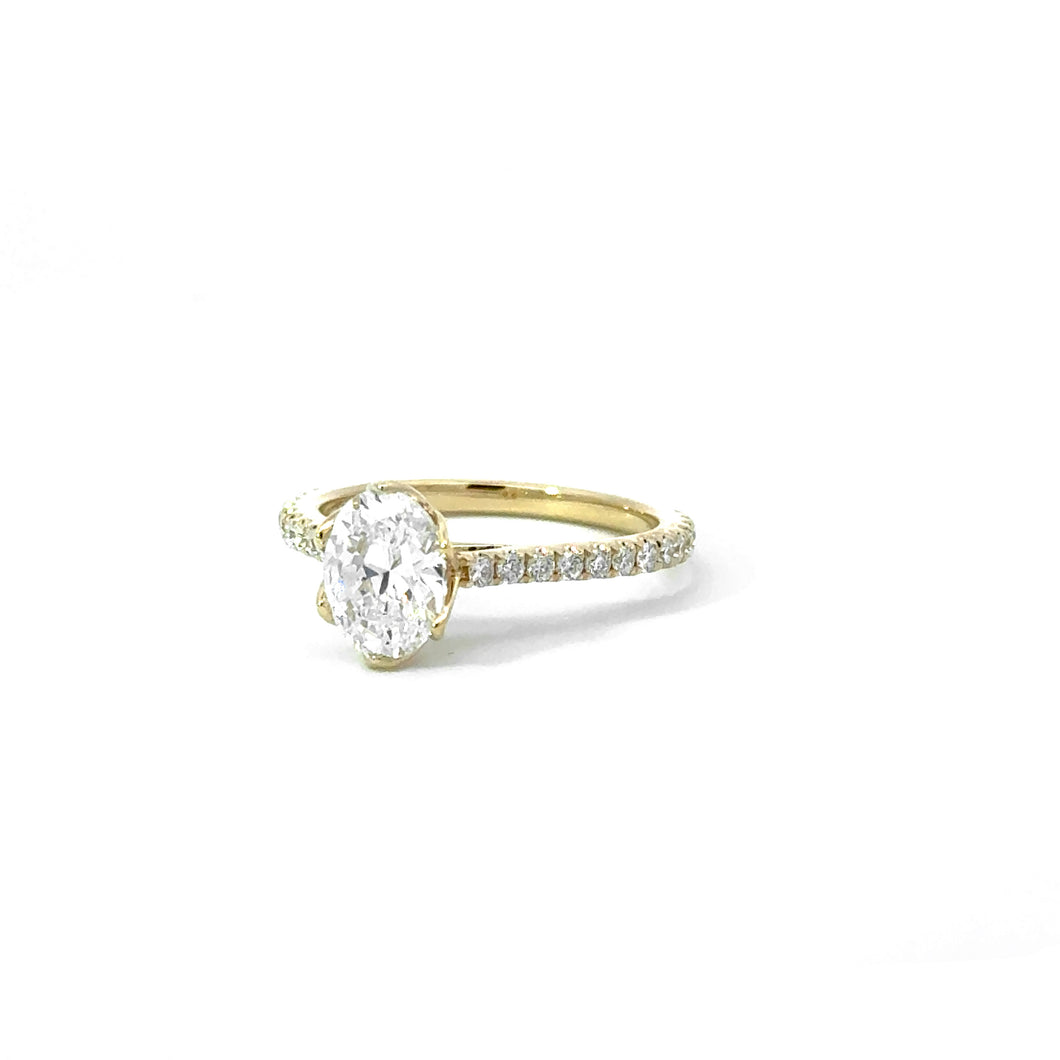 14KT yellow gold engagement ring with petal prongs for oval ...