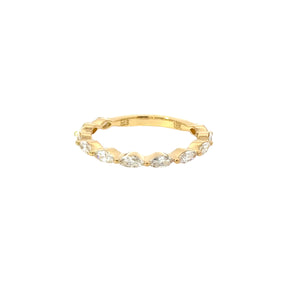 18KT Yellow Gold Marquise Single Prong Band with 0.90ctw dia...
