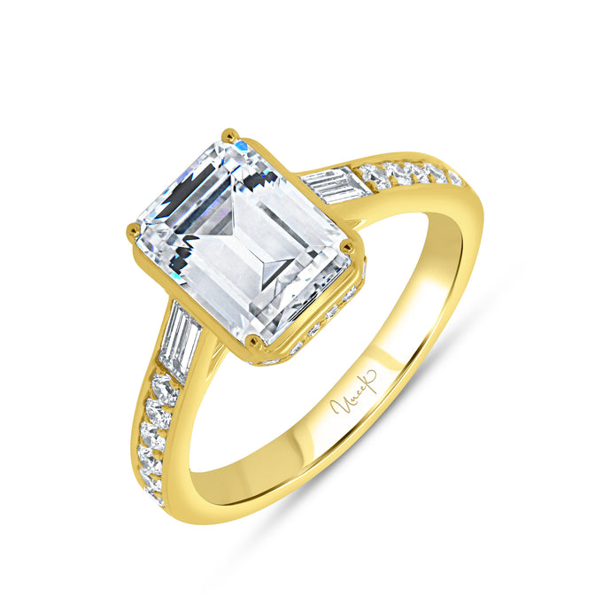 18KT yellow gold engagement ring with 0.32ctw round and 0.23...